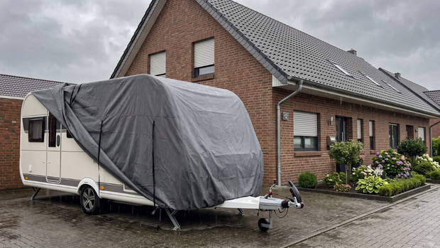 <h2>Caravanhoes Afdekzeil</h2>